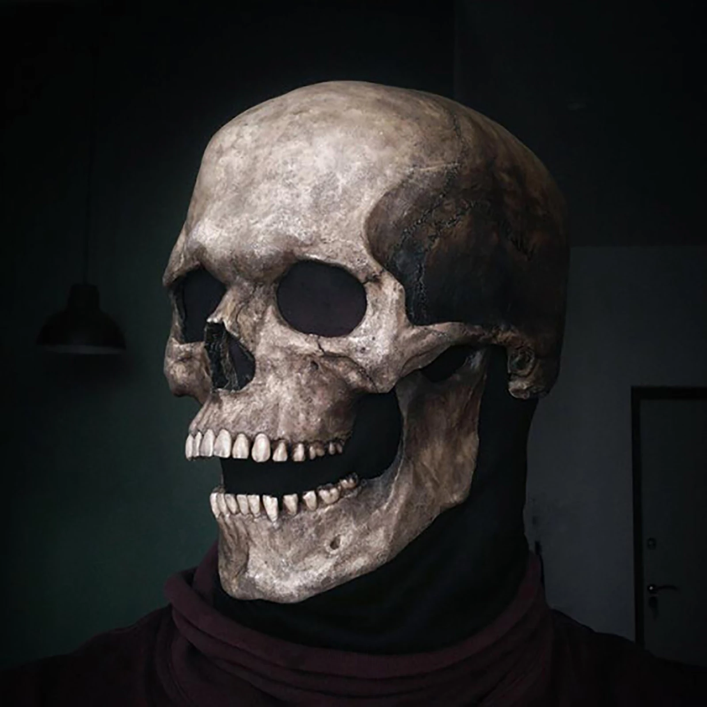 SIX Skull™ - Ultra Realistic Mask